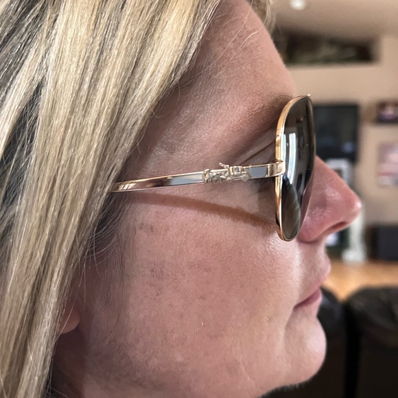 Polarized Coach aviator, sunglasses - Picture 4 of 5